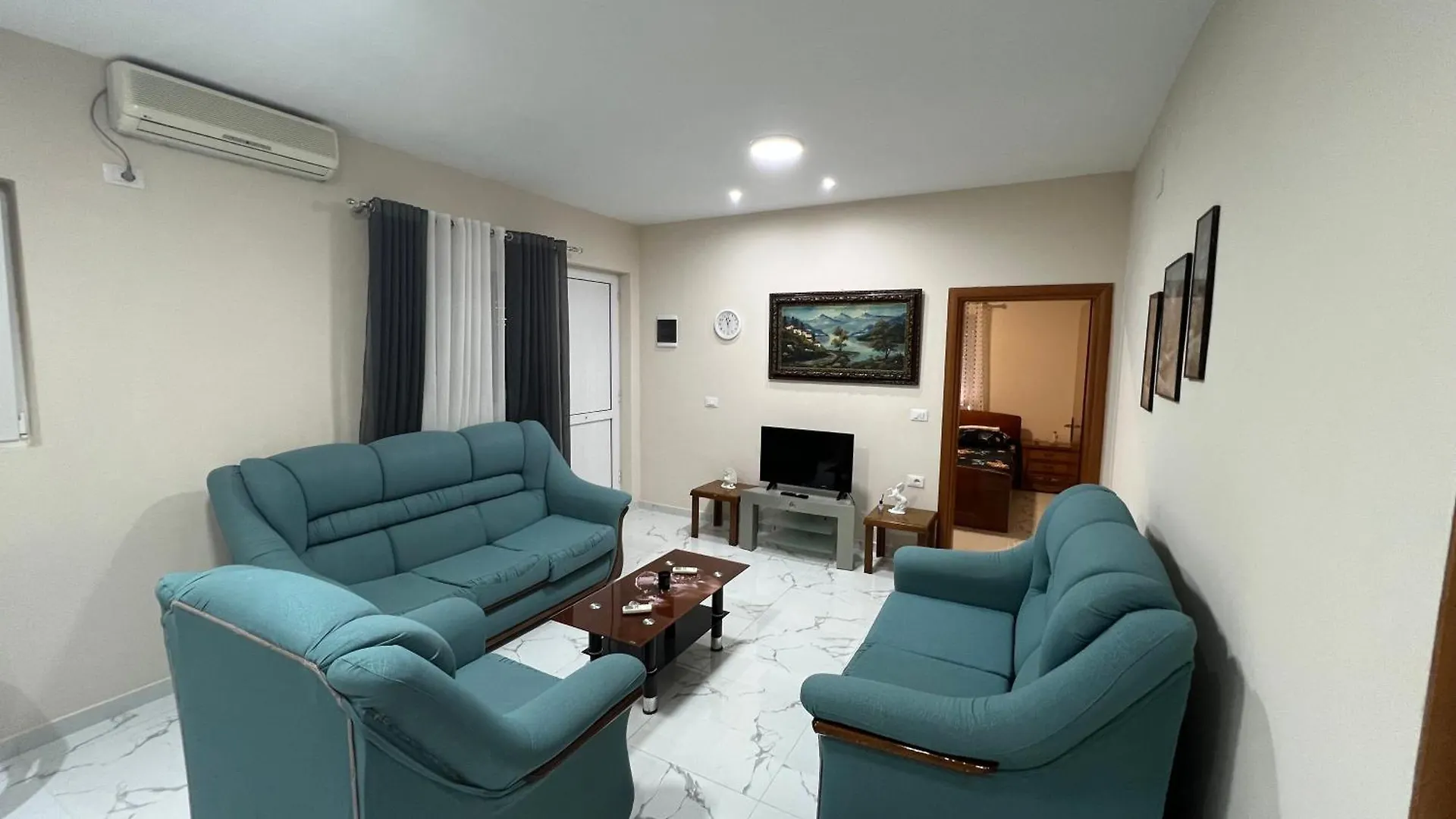 Vila Mateo Hotel Pogradec 0*,